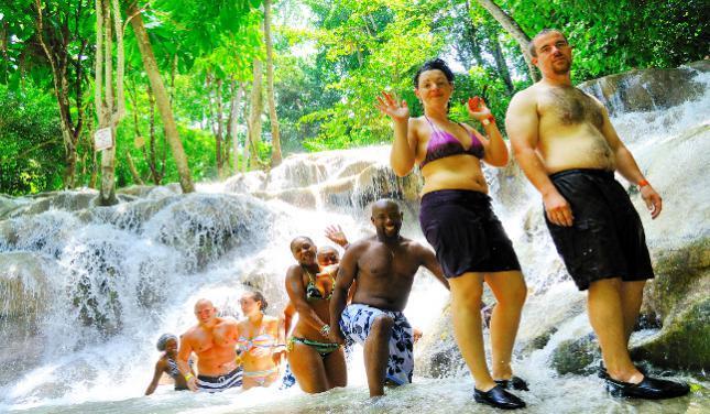 Ferienwohnung Chill On The Hill Ocho Rios Exterior foto